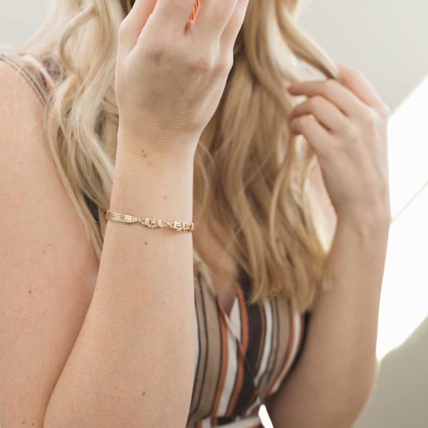 Hugs and Kisses Bracelet